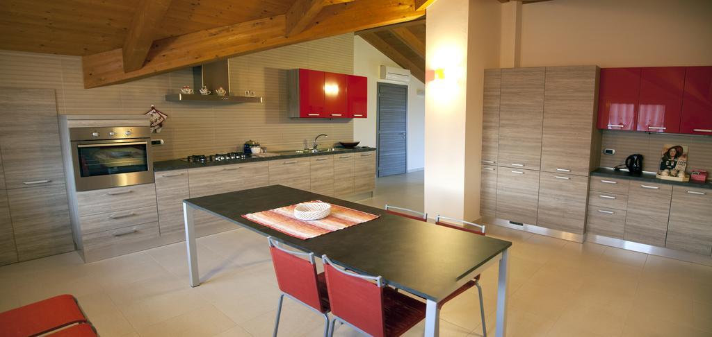 B&B Alba In Langhe Verduno Bagian luar foto